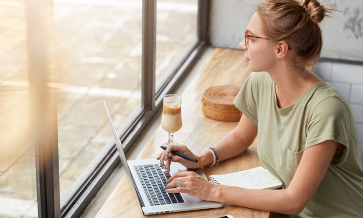 How Long After LASIK Can I Work on a Computer?